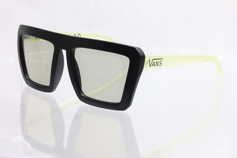 Vans Of The Wall 3-D Sunglasses - FAIR CONDITION